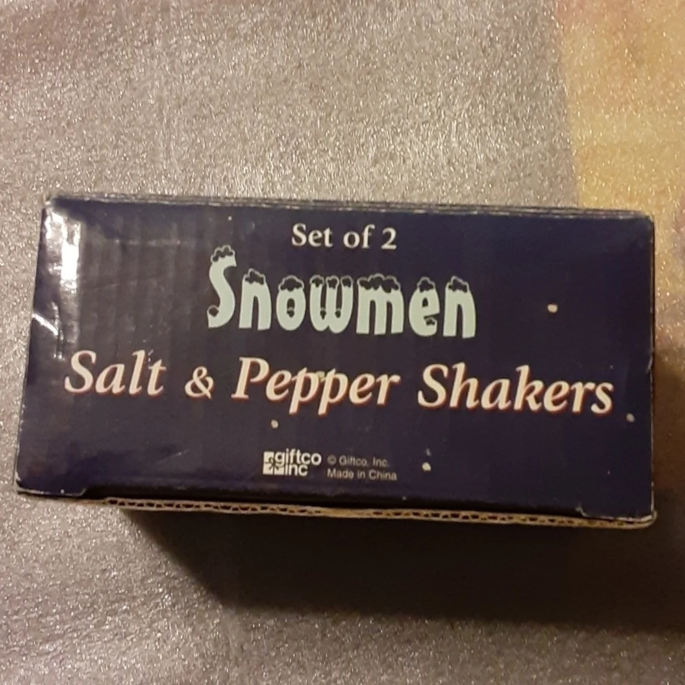 Snowmen Salt and Pepper Shakers